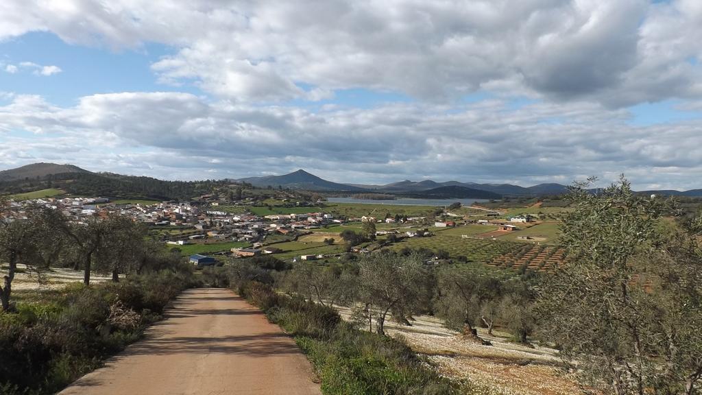 Casa Rural Valdezaque Cordobilla de Lácara Eksteriør billede